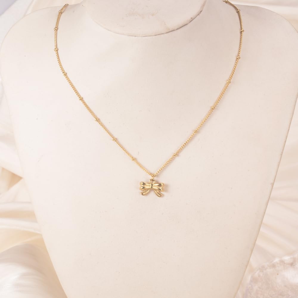 ETERNAL BOW NECKLACE