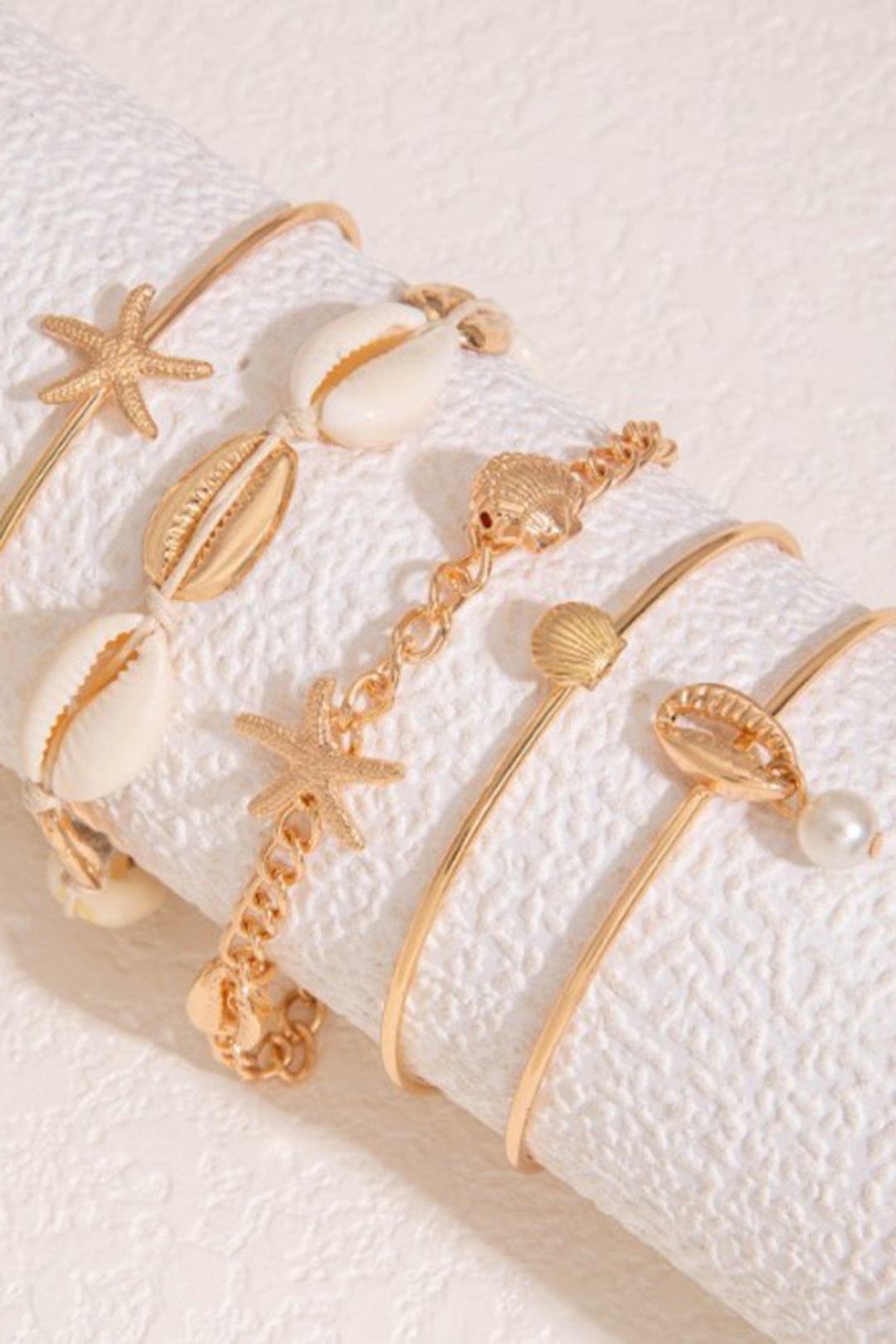 SHELLS AND STARFISH BRACELET