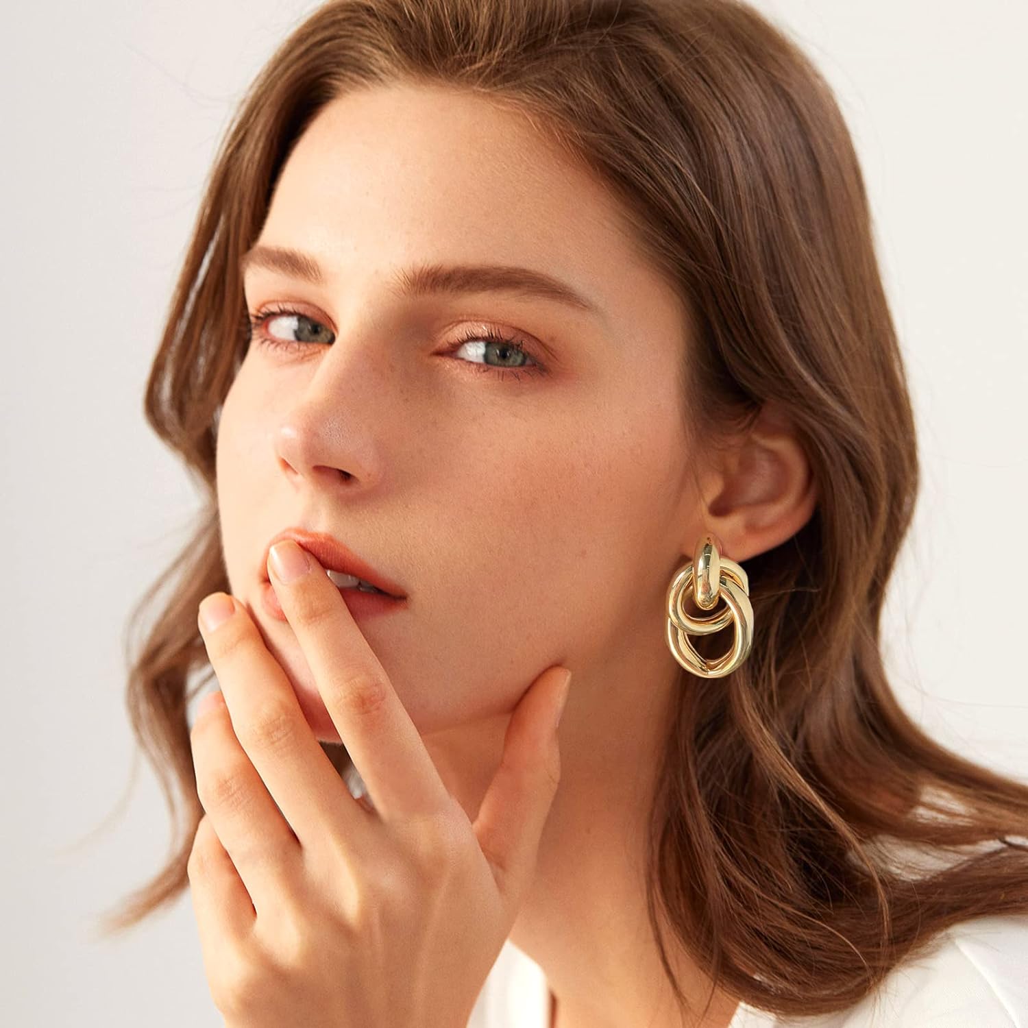 LOVE GEOMETRIC DROPLET EARRINGS